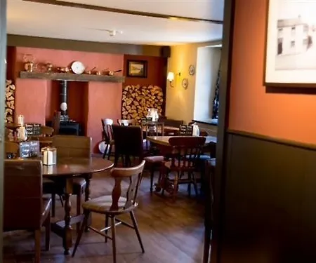 Queens Arms, 4* Breage